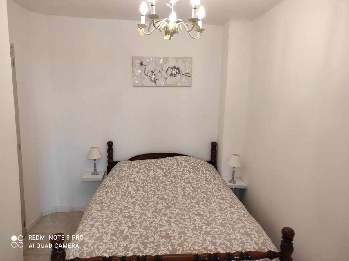 Entre Ble Et Lavande Apartment บอนนิเยอ ภายนอก รูปภาพ