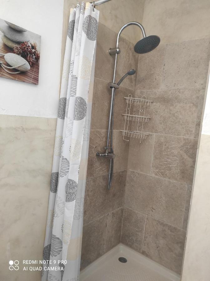 Entre Ble Et Lavande Apartment บอนนิเยอ ภายนอก รูปภาพ